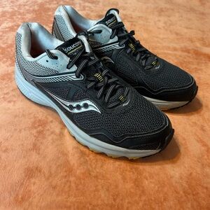 Saucony Cohesion Men's Black and Gray Athletic Shoes